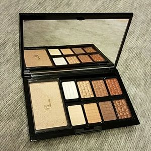 Brand New Doucee Eyeshadow Palette